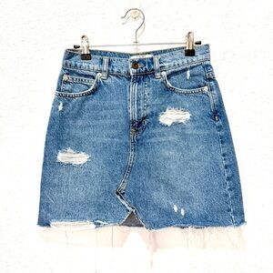 WE THE FREE Distressed Blue Denim mini Skirt 25